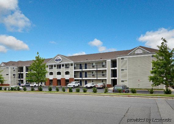 Suburban Studios Charlotte-Ballantyne Exterior foto