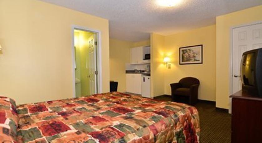 Suburban Studios Charlotte-Ballantyne Quarto foto